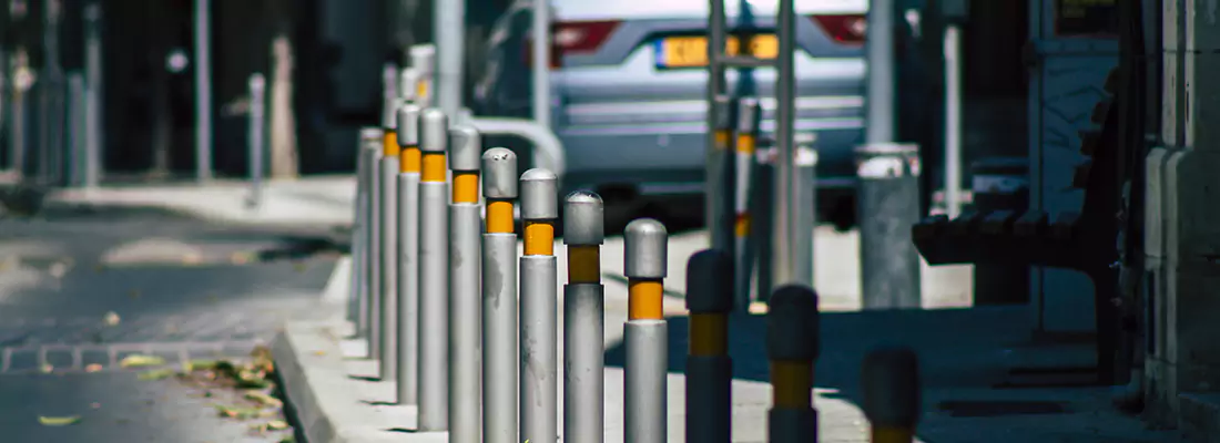 Safe and Convenient Retractable Barrier Column Systems for Properties in Ormond Beach, FL